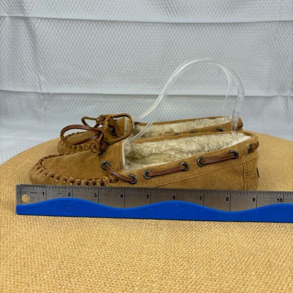Clarks | Tan Brown Leather Furry Slip On Moccasin Shoes | Size 7 - Picture 5 of 10